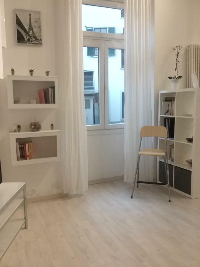 Isola Flat Leilighet Milano Eksteriør bilde
